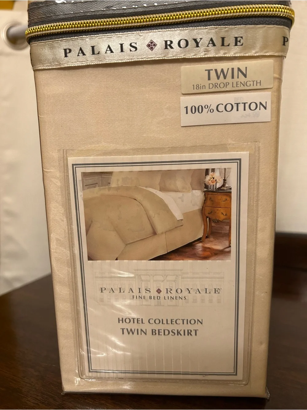Palais Royale Hotel Collection Twin Bedskirt in Ivory 400 TC Cotton 18 Inch Drop